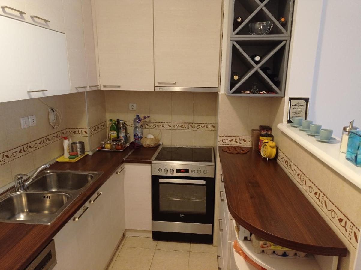 Go 2 Apartment Belgrad Exteriör bild