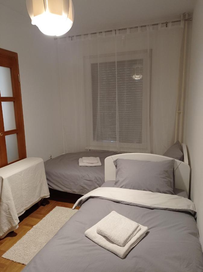 Go 2 Apartment Belgrad Exteriör bild